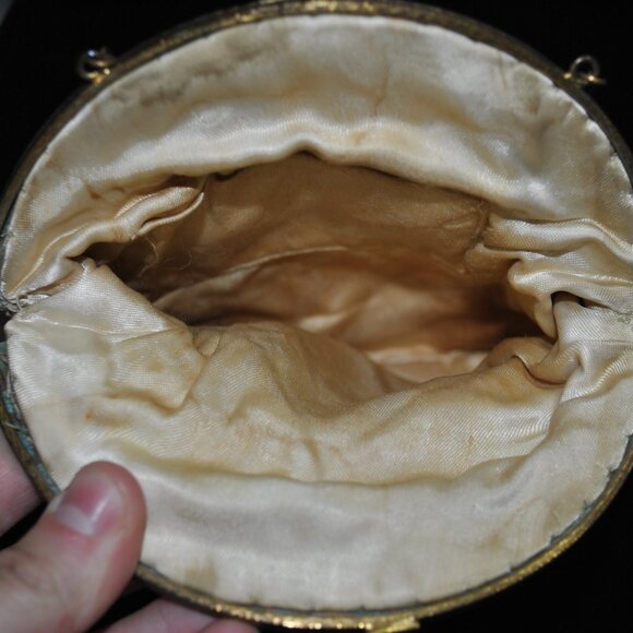 Vintage/Antique Beaded Satin Evening Purse with Unique Design - Picture 11 of 14